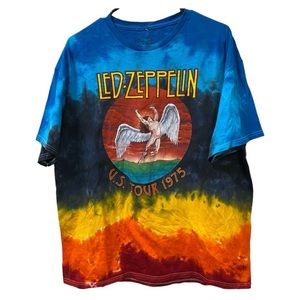 Led Zeppelin Tie-Dye US Tour 1975 Reproduction Tee
Unisex XL